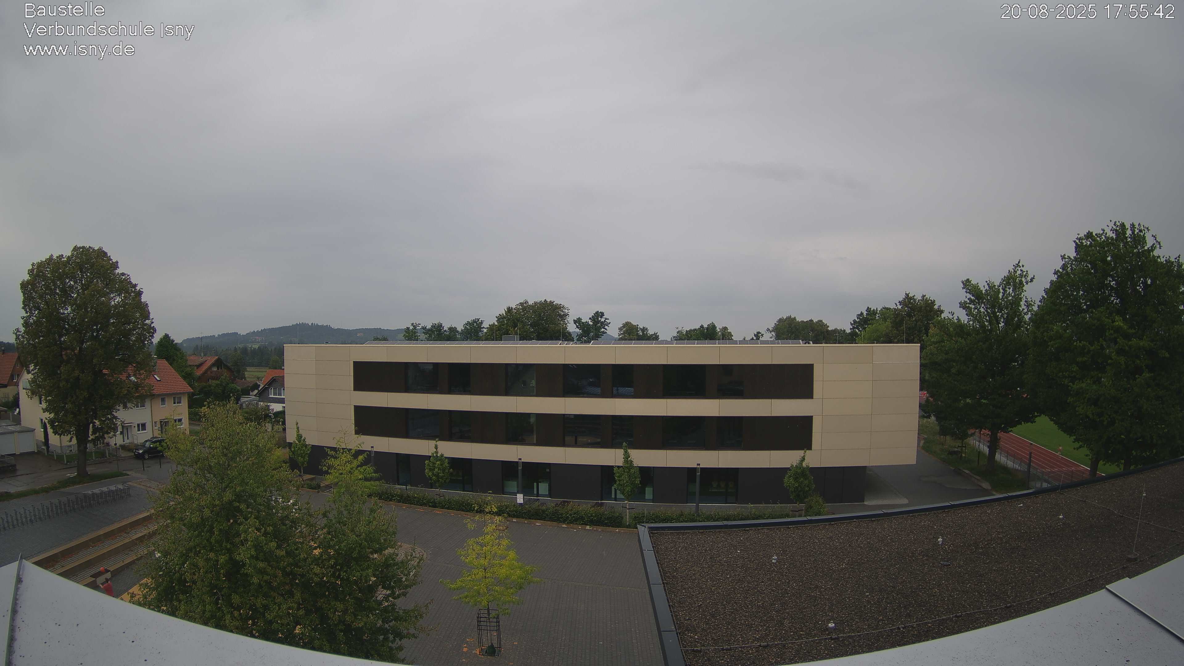 cam_10_2025-08-20_18-00-01.jpg