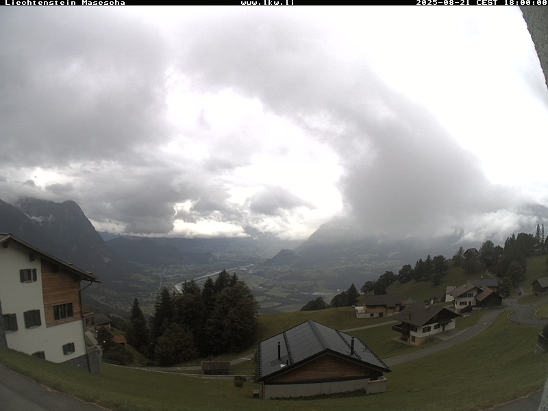 cam_33_2025-08-21_18-00-02.jpg